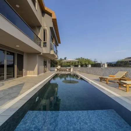 Luxury Villa With Private Pool Close To Lara Beach